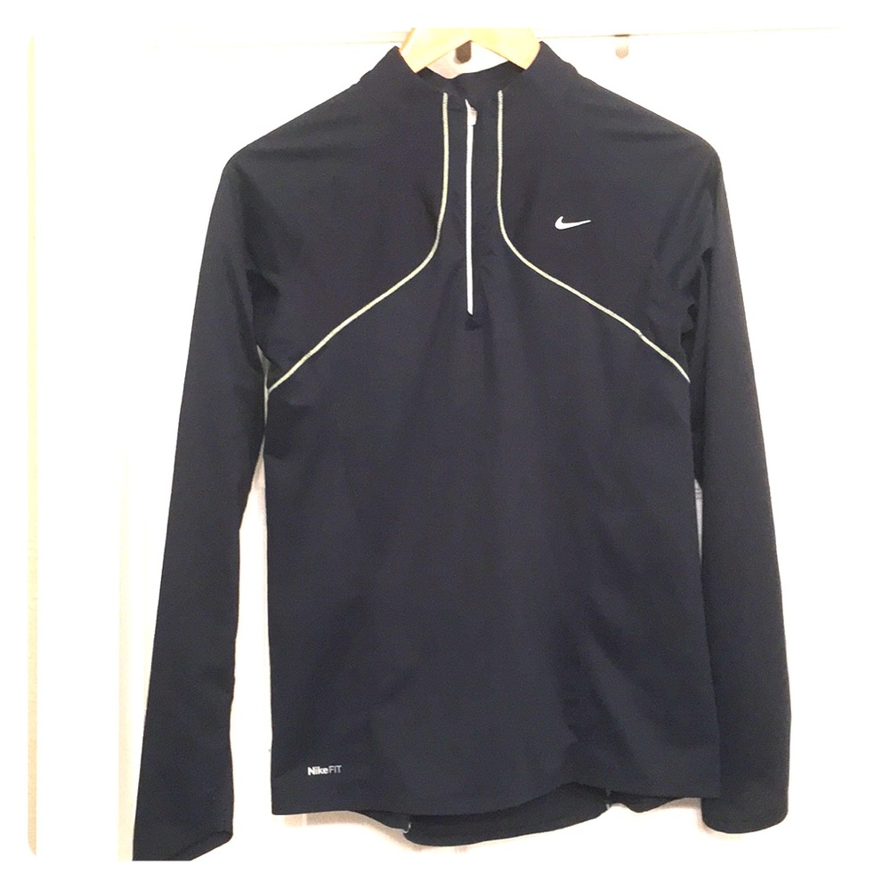 Nike Fit pullover